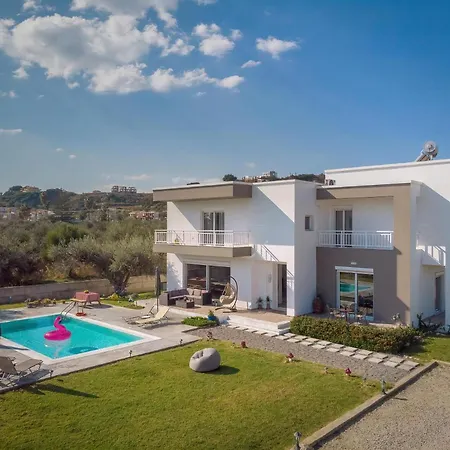 Villa Mika